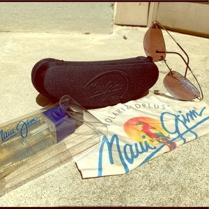 Maui Jim Sunglasses, case, cleaning accessories